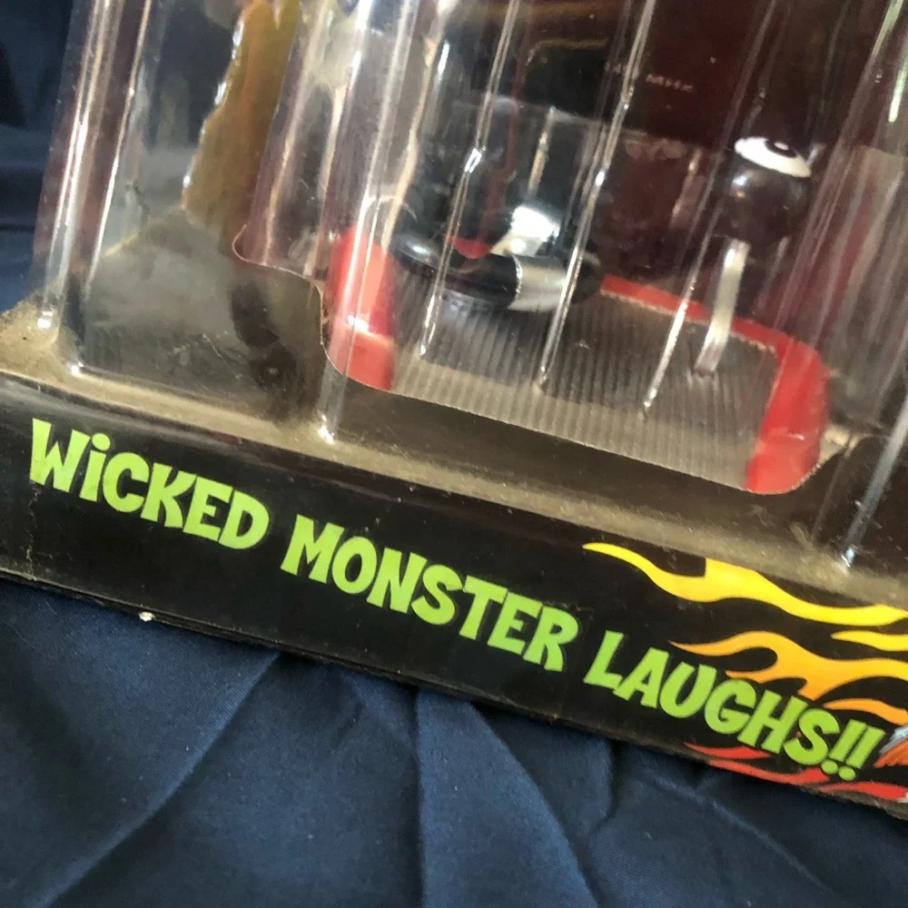 Rat Fink Zoomin Zombies remote control dune buggy new old stock